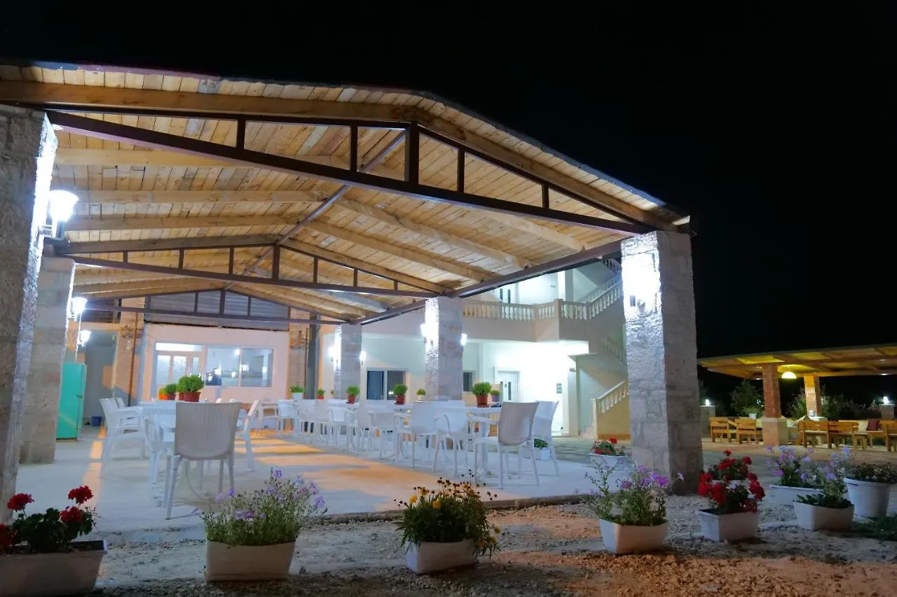 Villa Josana Saranda 0*,  Albanie