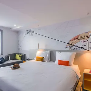 Ibis Styles Bucharest Airport 3*, Otopeni Romanya
